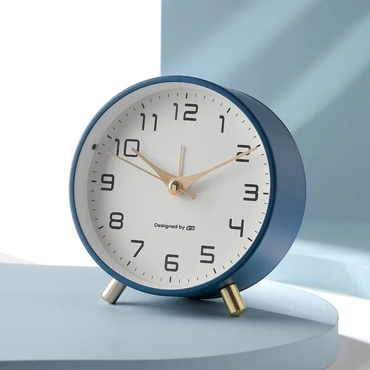 Reloj de Mesa Silencioso Escandinavo Moderno