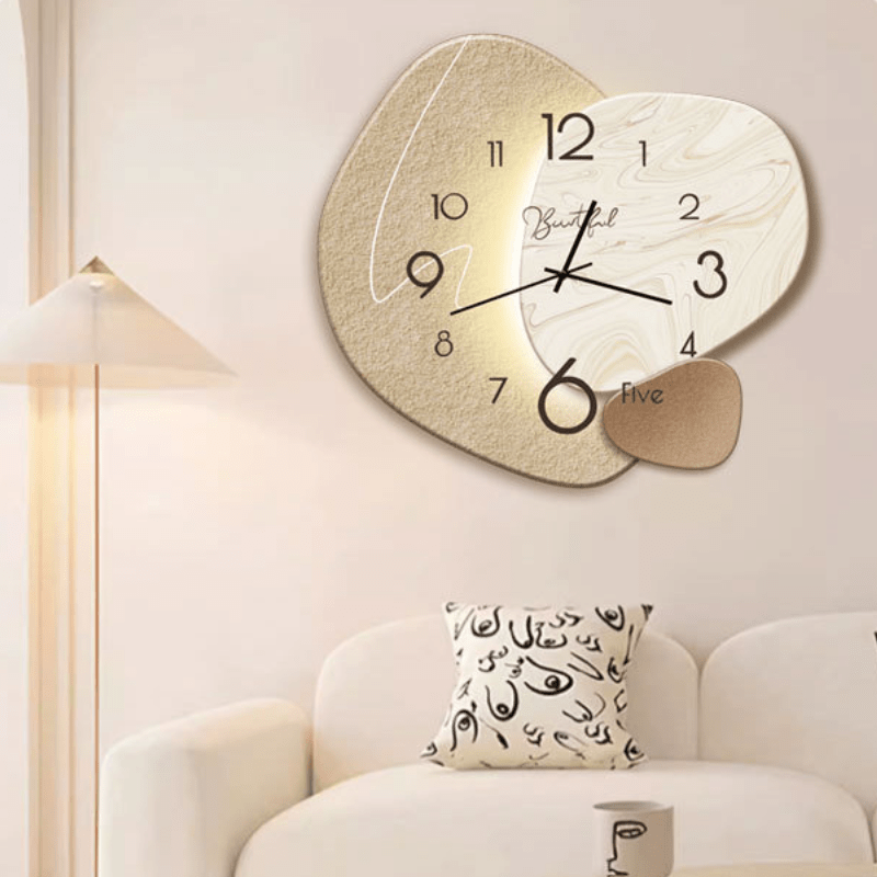 Reloj de pared escandinavo elegante con mecanismo silencioso
