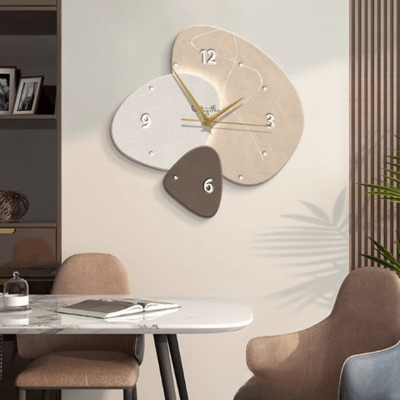 Reloj de pared escandinavo elegante con mecanismo silencioso