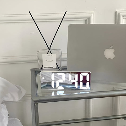 Reloj Despertador Digital con Espejo LED
