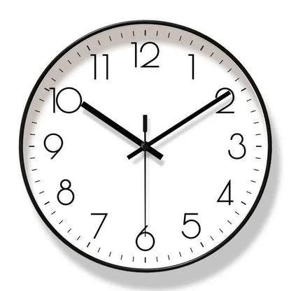 SCANDICLOCK – Reloj de Pared Negro en Estilo Nórdico – Preciso y Elegante para Cada Hogar