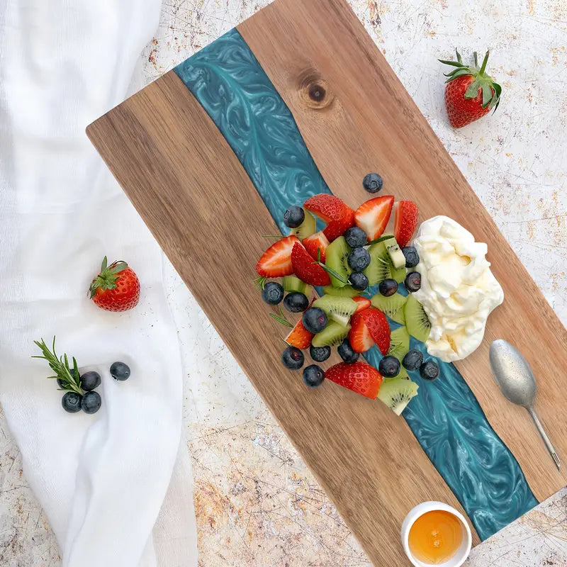 Tabla de Cortar con Río de Resina | Tabla de Charcutería y Queso de Madera de Acacia