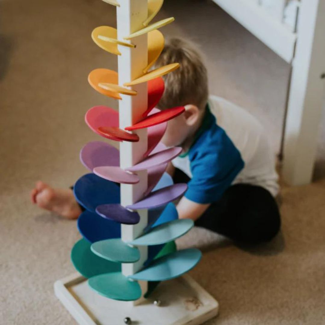 Torre de Sonido y Color para Cada Pequeño