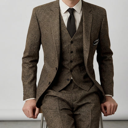 Traje slim fit de tres piezas