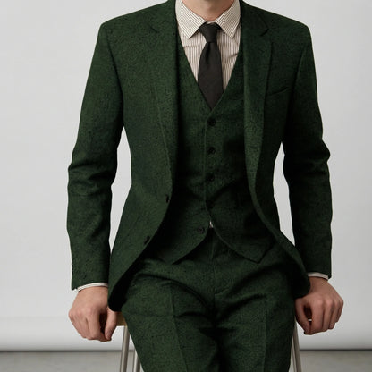 Traje slim fit de tres piezas