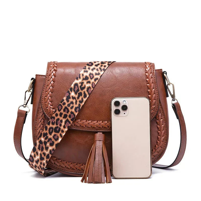VierraSol | Bolso de Hombro para Mujer con Detalle de Borlas
