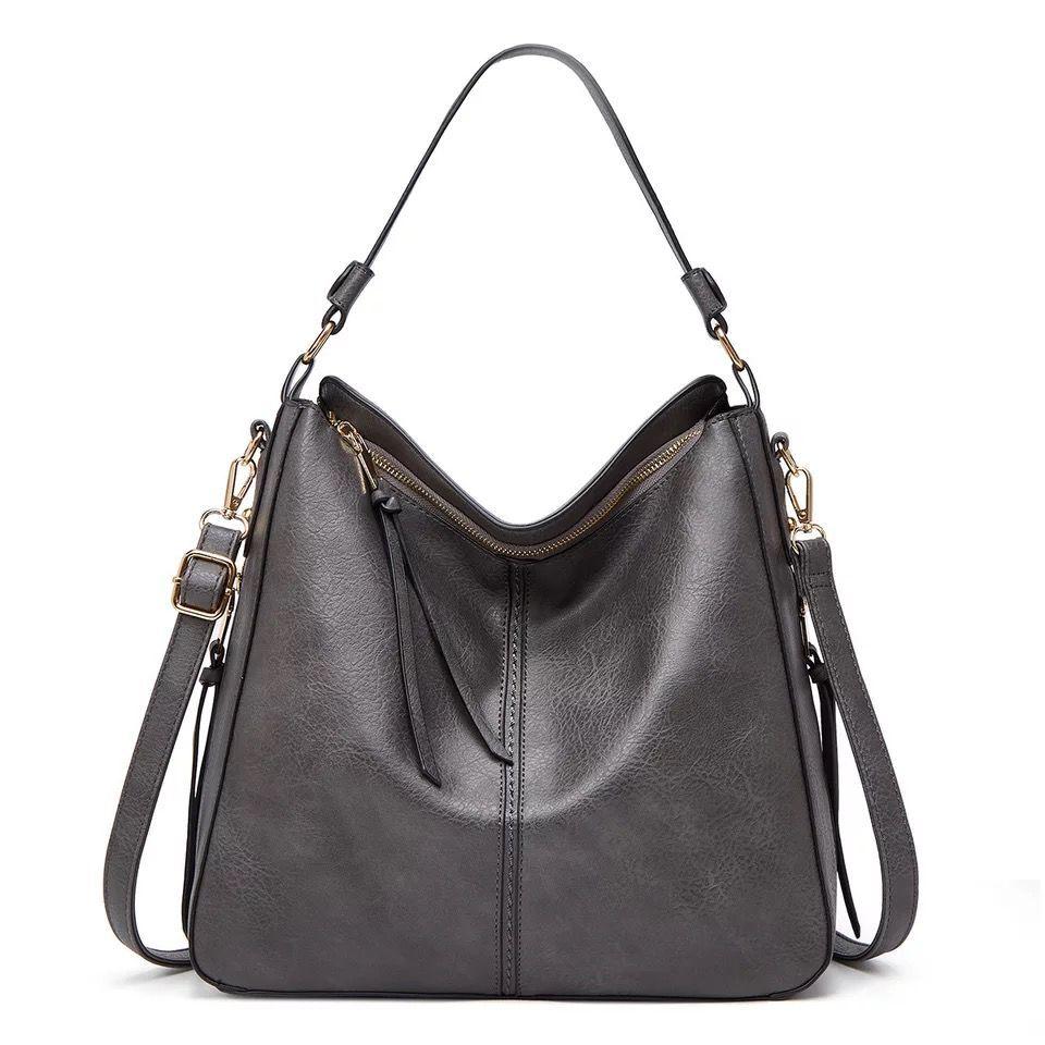 VierraSol | Bolso Hobo para Mujer con Accesorios Dorados