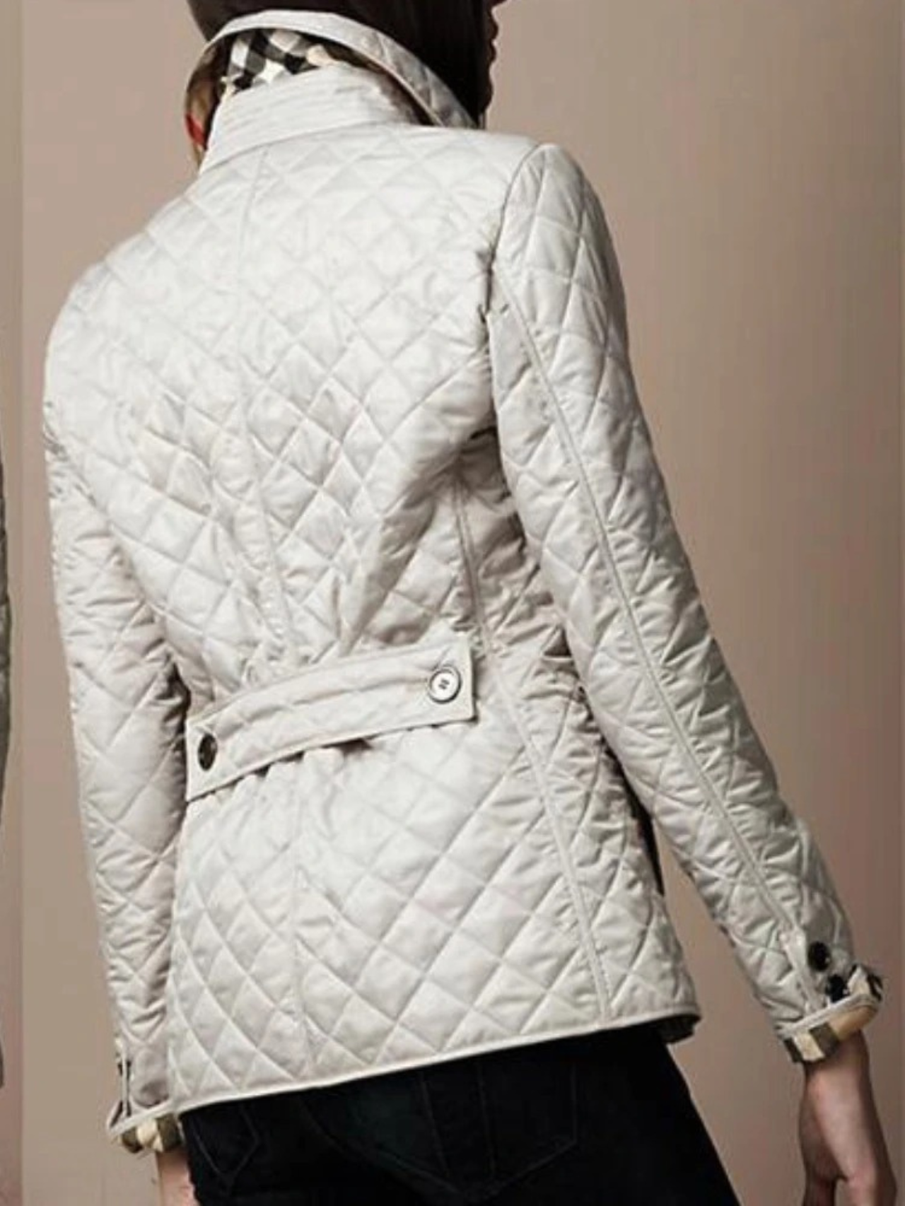 VierraSol | Chaqueta Acolchada para Mujeres con Cuello Caído