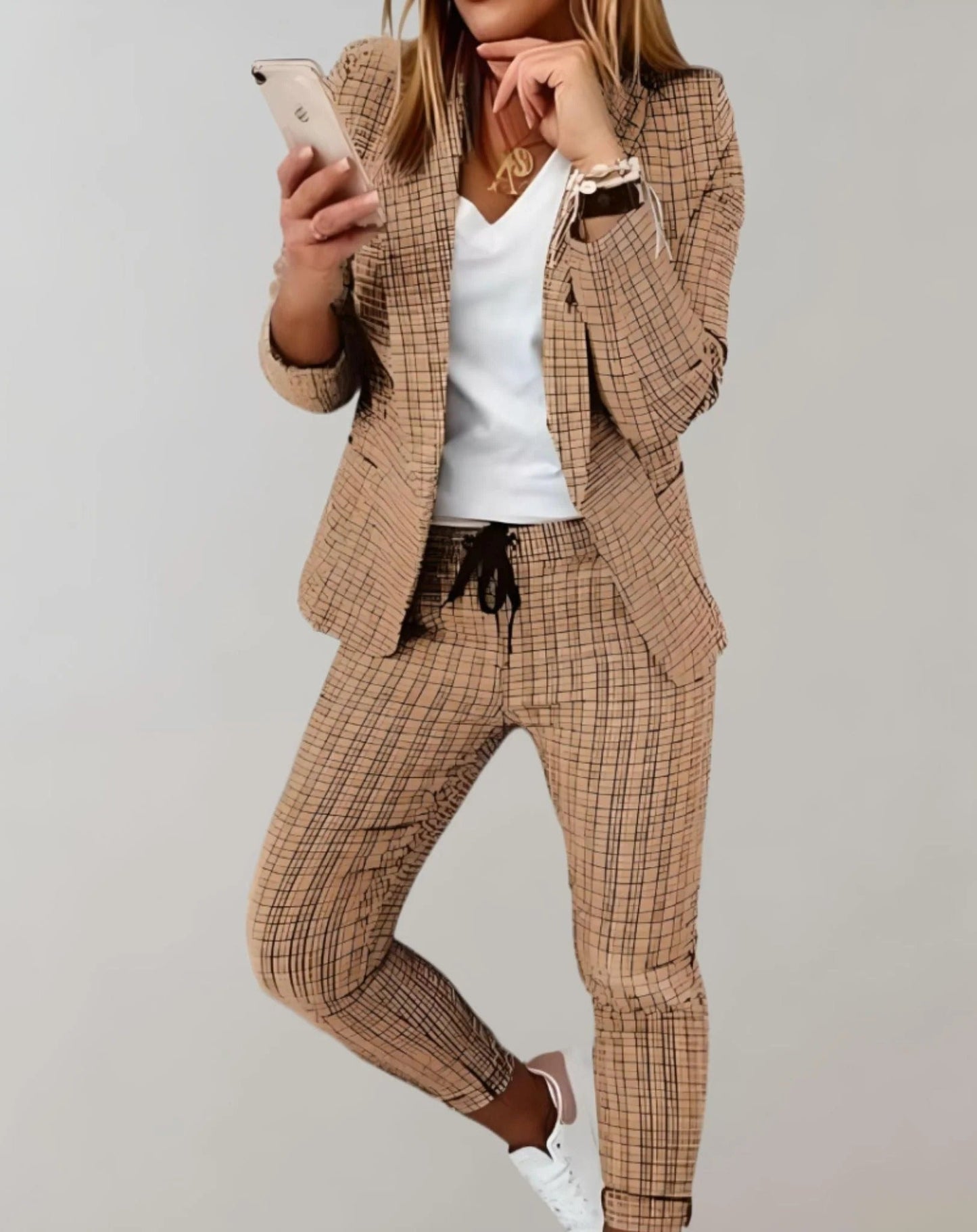 VierraSol | Conjunto de Blazer y Pantalones a Cuadros para Mujeres