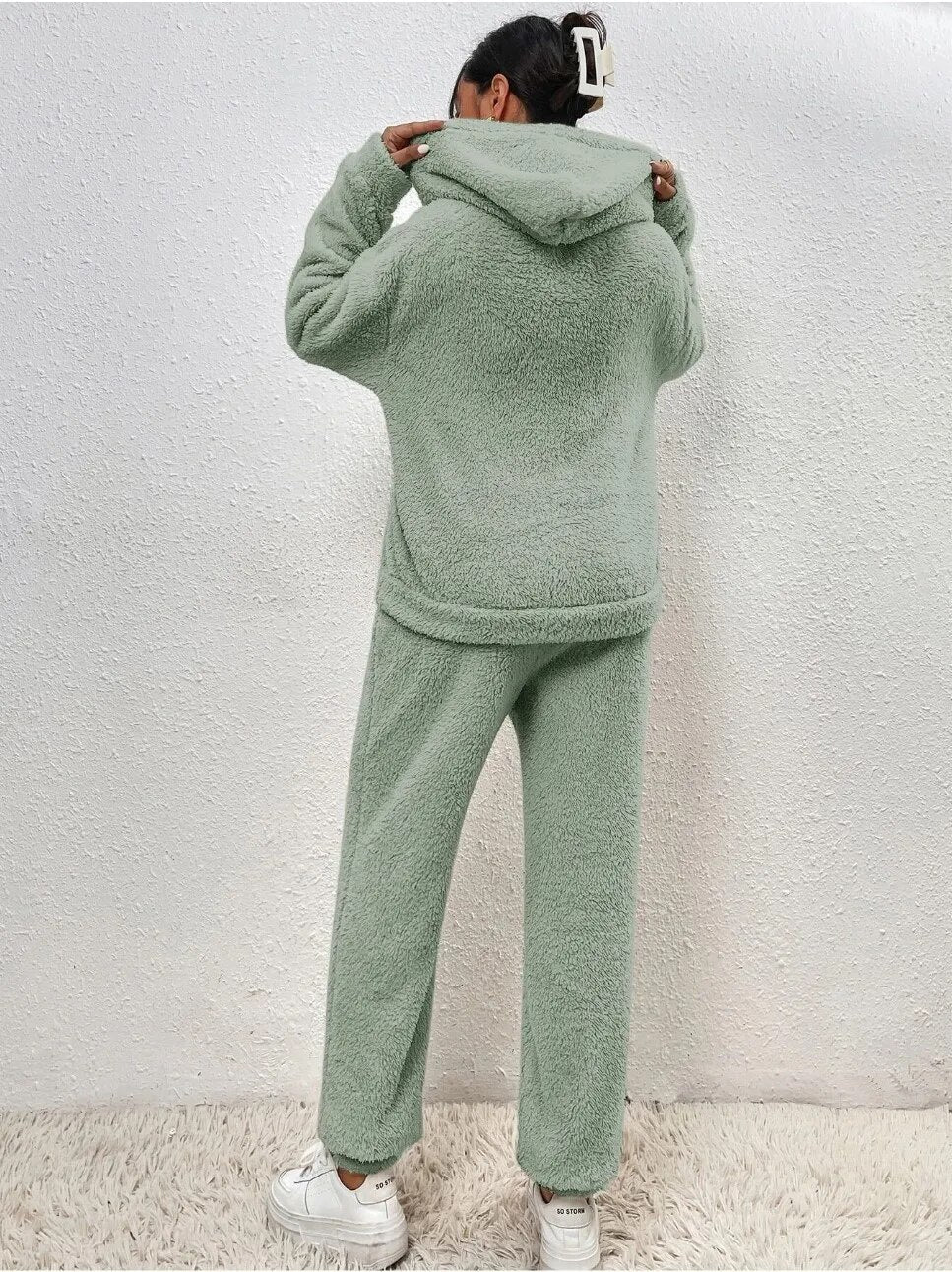 VierraSol | Conjunto de Lounge de Teddy con Capucha para Mujeres