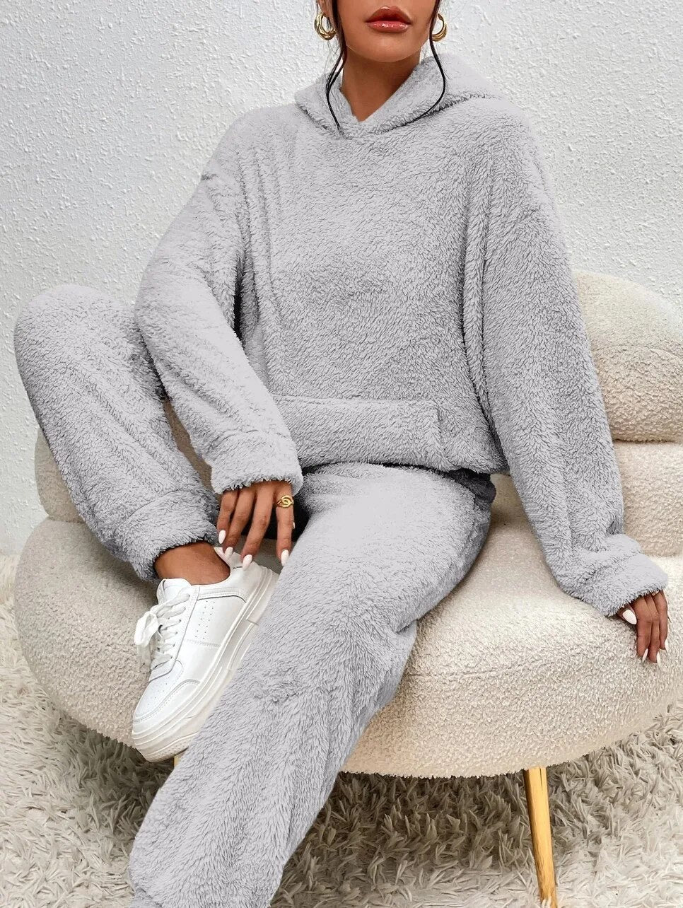 VierraSol | Conjunto de Lounge de Teddy con Capucha para Mujeres