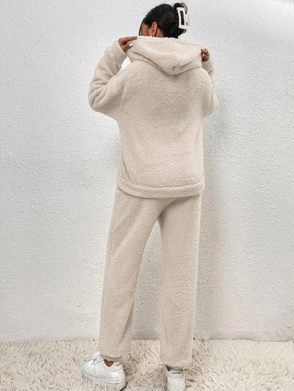 VierraSol | Conjunto de Lounge de Teddy con Capucha para Mujeres