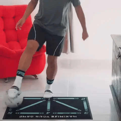 VierraSol | Esteras de Entrenamiento Pro de Fútbol | Antideslizante, 2x2m Espacio para Mejora de Habilidades y Entrenamiento en Casa