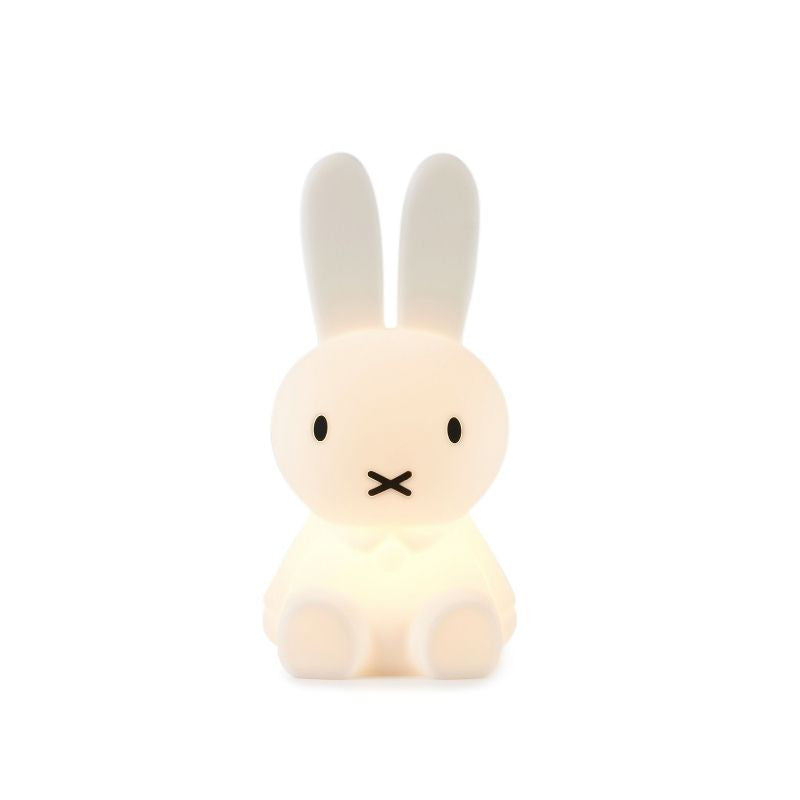 VierraSol | Figura Decorativa de Conejo | Diseño de Figura Icónica