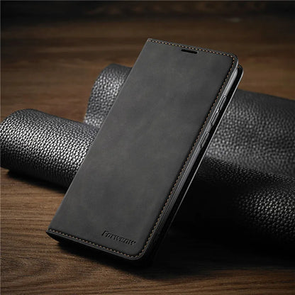 VierraSol | Funda para iPhone: Estuche de Cuero Magnético para Protección Elegante