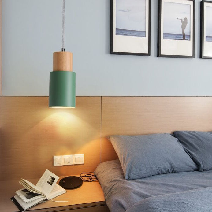 VierraSol | Lámpara Colgante de Metal y Madera | Diseño Industrial Moderno