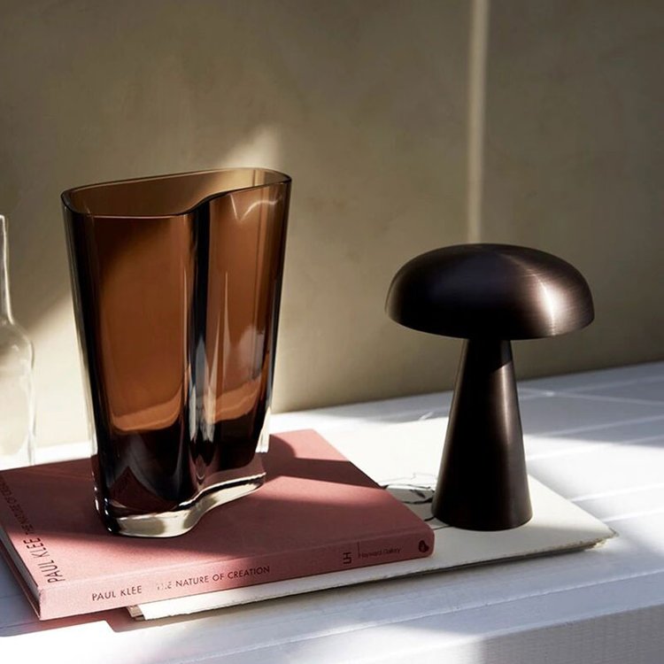 VierraSol | Lámpara de Mesa Inalámbrica | Diseño de Hongo Recargable