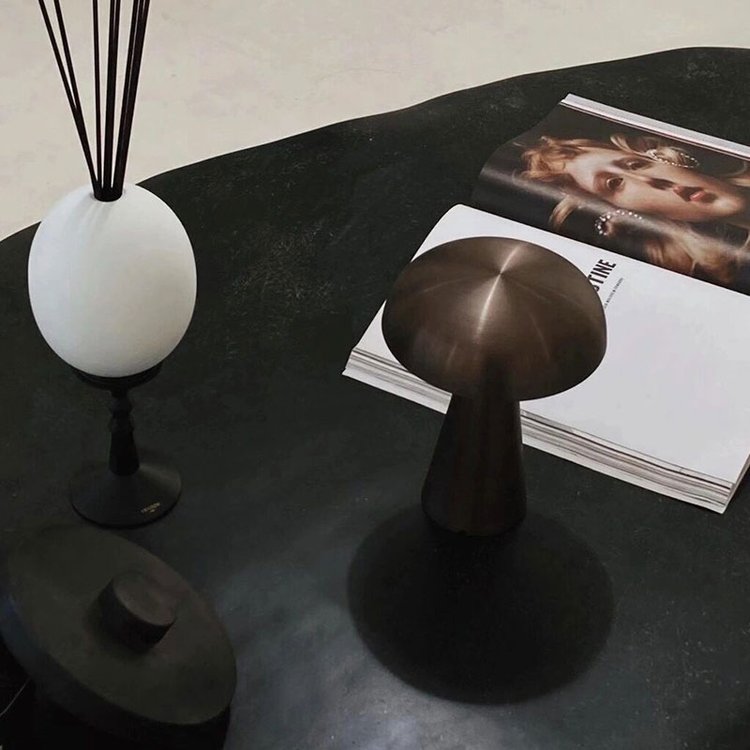 VierraSol | Lámpara de Mesa Inalámbrica | Diseño de Hongo Recargable