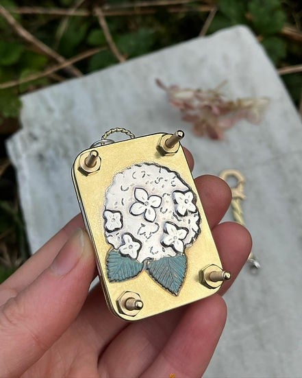 VierraSol | Mini Prensa de Flores | Creador de Recuerdos Botánicos Compacto | Herramienta de Manualidades Portátil