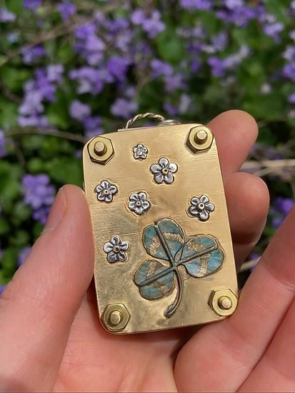 VierraSol | Mini Prensa de Flores | Creador de Recuerdos Botánicos Compacto | Herramienta de Manualidades Portátil