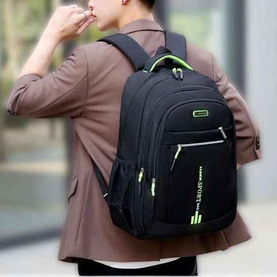VierraSol | Mochila de Hombre Resistente al Agua con Múltiples Bolsillos