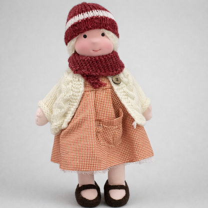 VierraSol | Muñeca de Tela Waldorf Hecha a Mano con Vestido