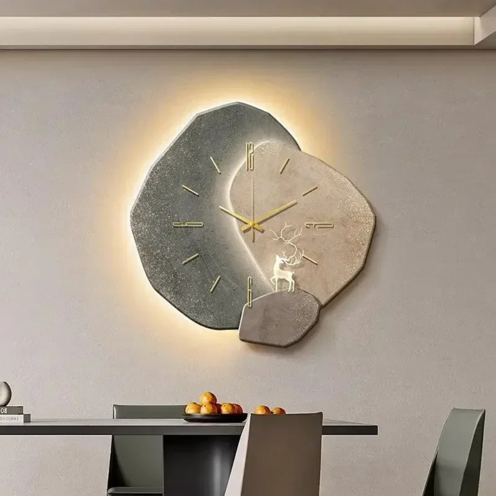 VierraSol | Reloj de Pared con Iluminación LED y Diseño Delicado