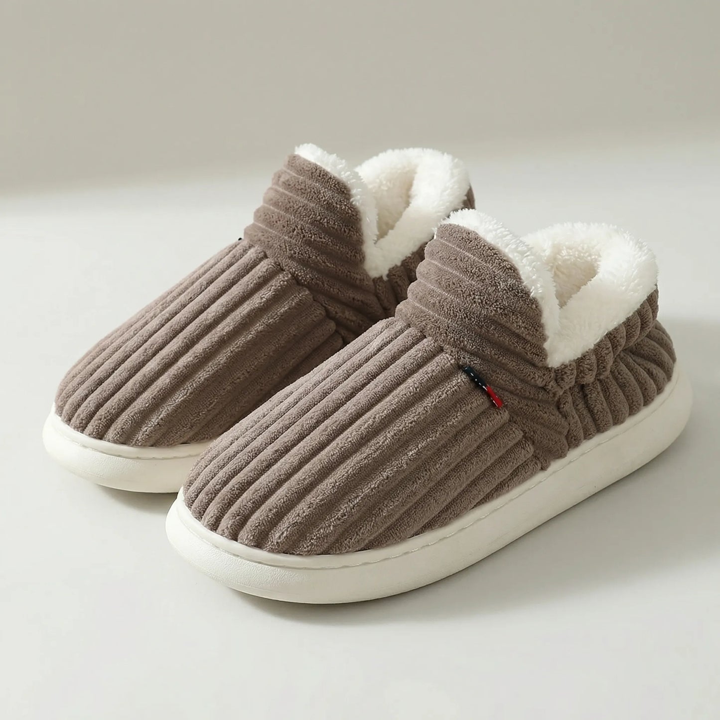VierraSol | Zapatillas de Casa de Piel de Mujer - Zapatos de Interior Acanalados