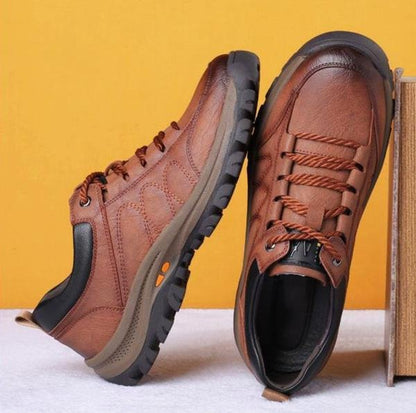 VierraSol | Zapatos Casuales para Hombre Cosidos a Mano | Cuero de Vaca Genuino | Diseño de Soporte Trifásico Ortopédico | Suela de Goma Antideslizante | Repelente al Agua y Transpirable | Negro y Marrón