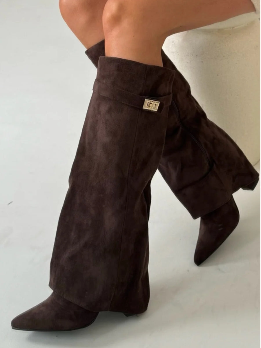 VierraSol | Zapatos de Mujer en Cuero con Detalles Metálicos | Uso Diario