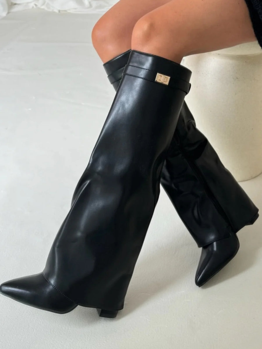 VierraSol | Zapatos de Mujer en Cuero con Detalles Metálicos | Uso Diario