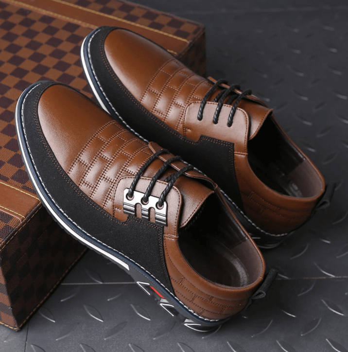 VierraSol - Zapatos Híbridos de Cuero Sintético