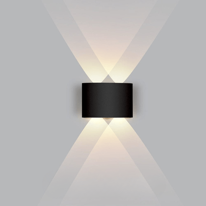 YARDGLOW – Iluminación Exterior Elegante y Eficiente Energéticamente