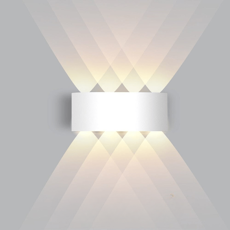 YARDGLOW – Iluminación Exterior Elegante y Eficiente Energéticamente