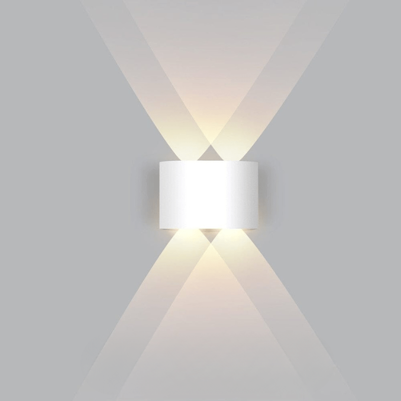 YARDGLOW – Iluminación Exterior Elegante y Eficiente Energéticamente