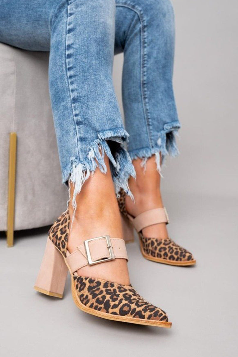 Zapatos de tacón ancho con estampado de leopardo y tira ancha con hebilla para mujer