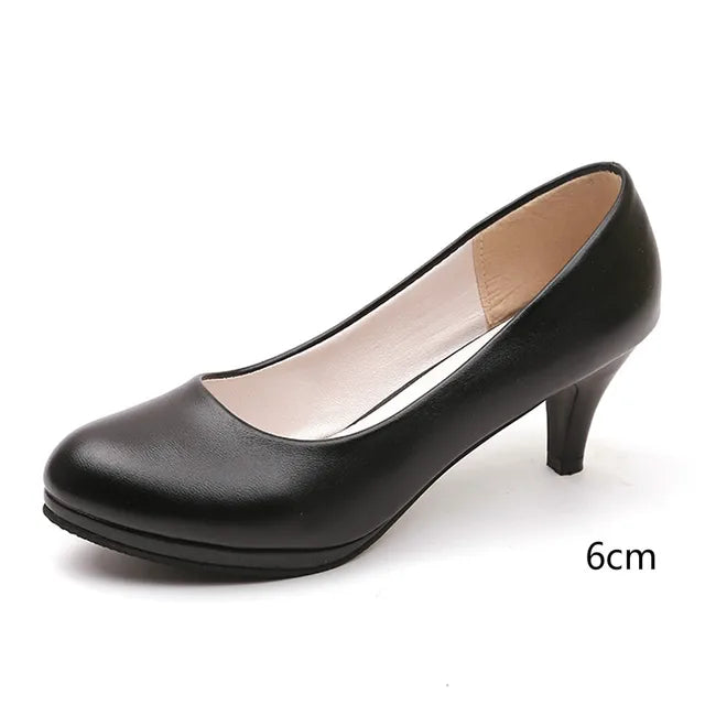 Zapatos de tacón ortopédicos elegantes negros para mujer con soporte amortiguado