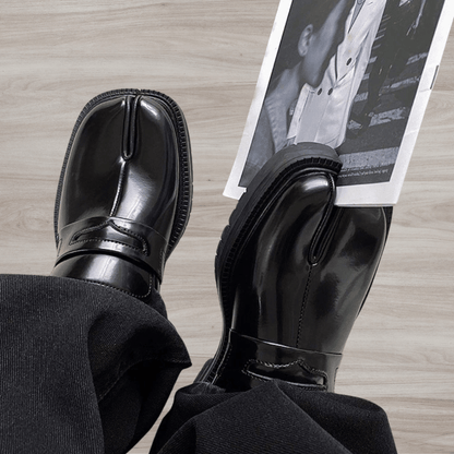 Zapatos elegantes con puntera dividida y suela gruesa para hombre